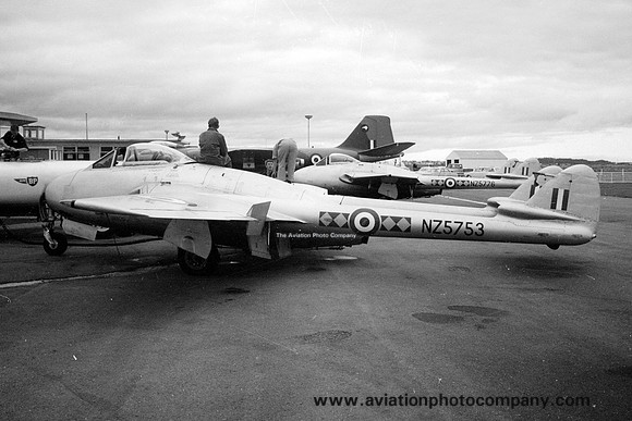 RNZAF 75 Squadron De Havilland Vampire FB.9 NZ5753 (1966)