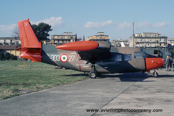 Italian Air Force 303 Gruppo Piaggio P-166M MM61921/303-27 (1980)