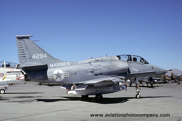 US Marines Douglas OA-4M Skyhawk 154294/16 (1979)