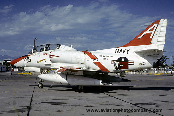 US Navy CTW-1 VT-7 Douglas TA-4J Skyhawk 158145/A-715 (1979)