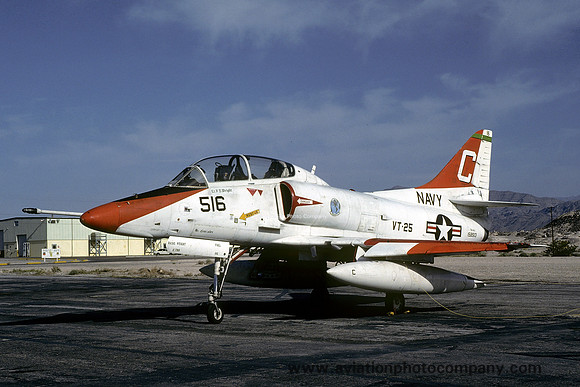 US Navy VT-25 Douglas TA-4J Skyhawk 158513/C-516 (1979)