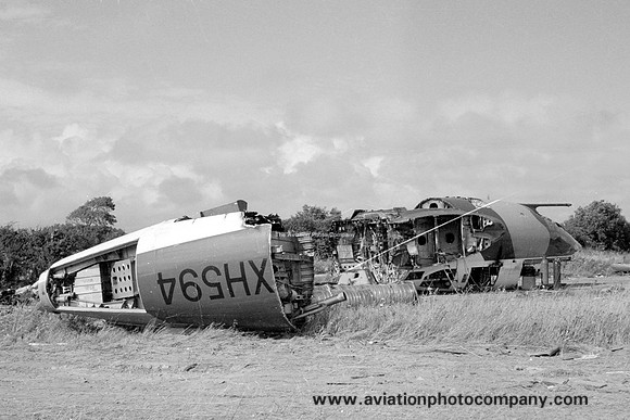 RAF Handley Page Victor K.1A XH594 dumped at RAT St Athan (1974)