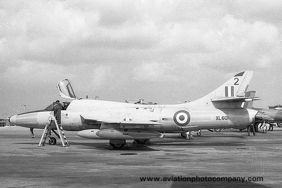 RAF 229 OCU Hawker Hunter T.7 XL601 (1970)