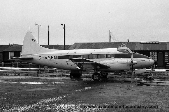 De Havilland DH.104 Dove 2 G-AMHM at Newcastle Woolsington (1961)