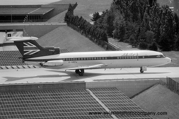 British European Airways Hawker Siddeley HS121 Trident 1C G-ARPJ