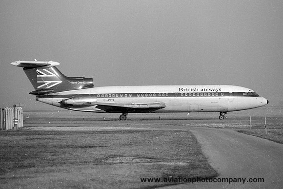 British Airways Hawker Siddeley HS121 Trident 1E-140 G-AVYE (1975)