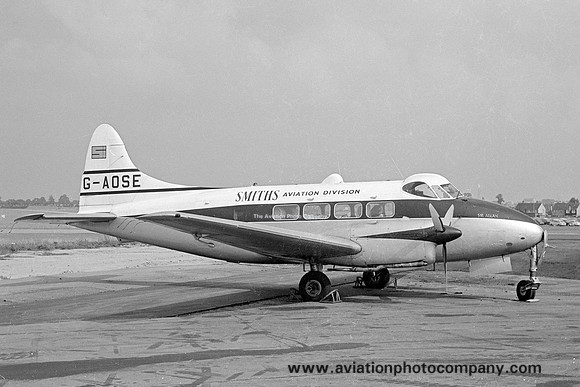 Smiths Industries Aviation Division De Havilland DH.104 Dove 6 G-AOSE (1967)