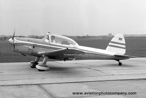 DHC-1 Chipmunk G-APOY (1961)