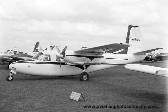 Aero Commander 520 G-ARJJ (1962)