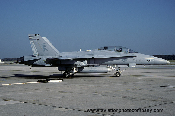 US Navy VFA-106 McDonnell Douglas F/A-18D Hornet 164024/AD-437 (2000)