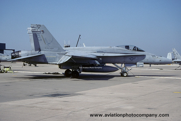 US Navy VFA-136 McDonnell Douglas F/A-18C Hornet 164258/AG-311 (2000)