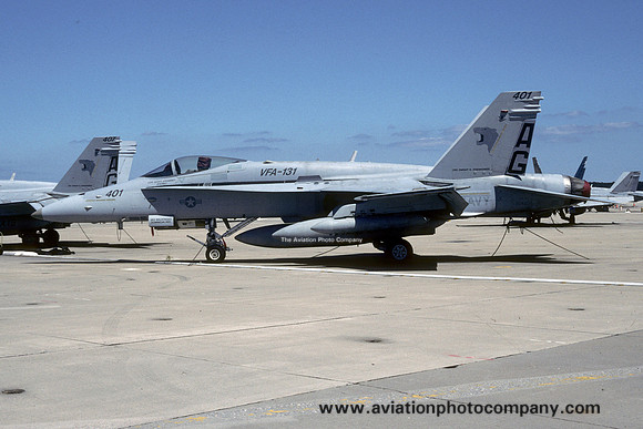 US Navy VFA-131 McDonnell Douglas F/A-18C Hornet 164201/AG-401 (2000)