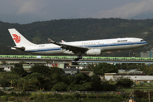 Air China Airbus A330-343X B-6530 (2019)