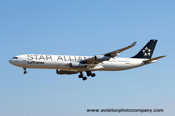 Lufthansa Airbus A340-311 D-AIGC (2008)