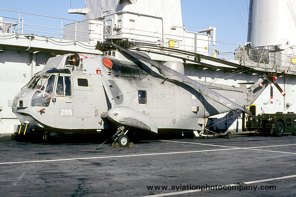 Royal Navy 814 Squadron Westland Sea King HAS.6 XV703 (1993)