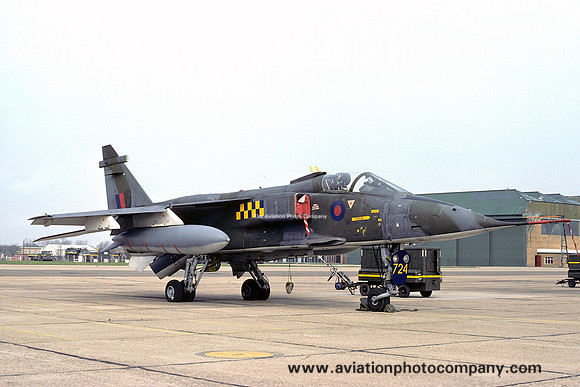 RAF 54 Squadron Sepecat Jaguar GR.1 XX724 (1976)