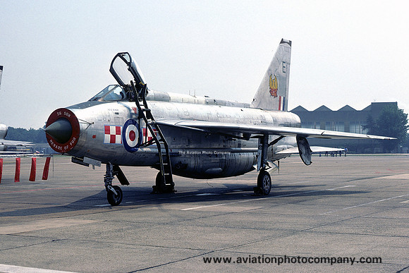 RAF 56 Squadron English Electric Lightning F.6 XS928/E (1976)