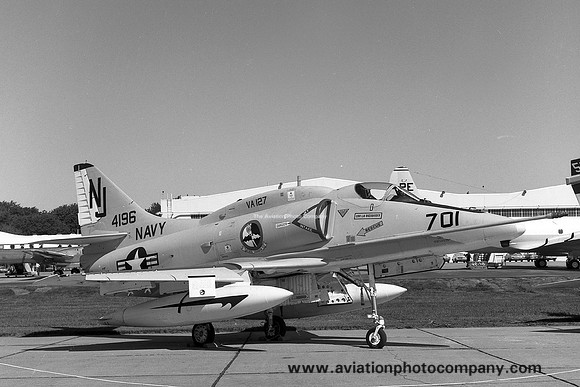 US Navy VA-127 Douglas A-4F Skyhawk 154196/NJ-701 (1970)