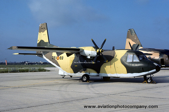 Spanish Air Force Esc 351 CASA C.212-100 T.12B-69/351-69 (1981)