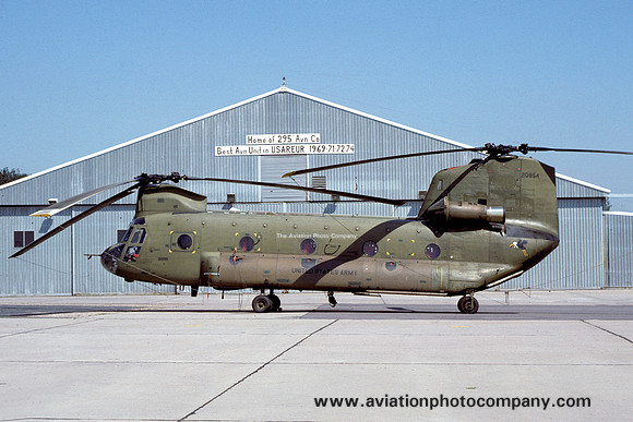 US Army 295th Aviation Company Vertol CH-47C Chinook 71-20954 (1977)
