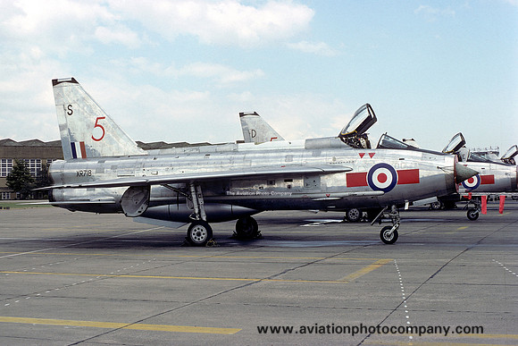 RAF 5 Squadron English Electric Lightning F.5 XR718/S (1976)