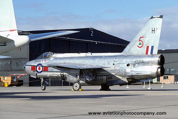 RAF 5 Squadron English Electric Lightning F.6 XR752/H (1976)