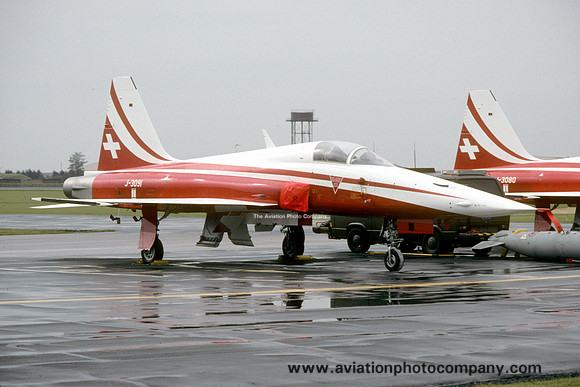 Swiss Air Force Patrouille Suisse Northrop F-5E Tiger J-3091 (1995)