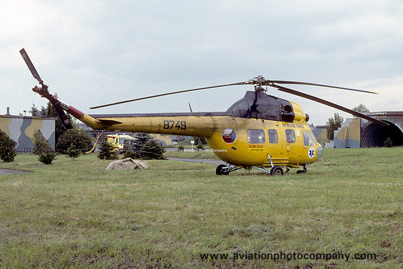 Czech Air Force 51 VRP Mil Mi-2 8749 (1993)