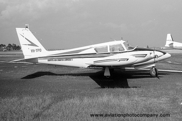 Griffith Air Charter Services Piper PA-30-160 Twin Comanche VH-TPO (1970)