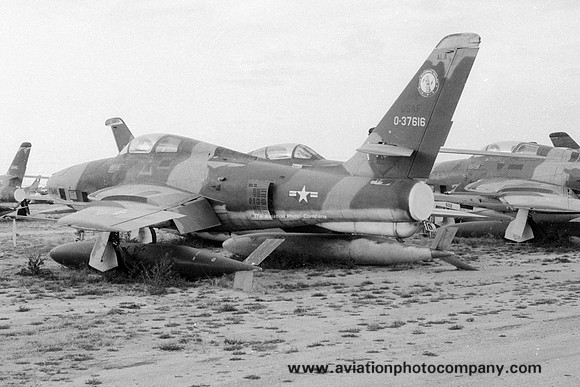 USAF Alabama ANG 106 TRS Republic RF-84F Thunderflash 53-7616 at MASDC Davis Monthan (1972)
