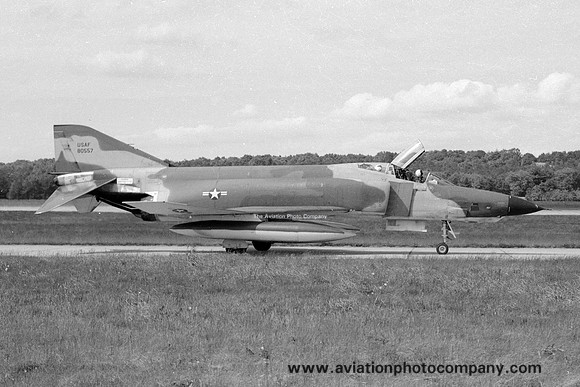 USAF 26 TRW McDonnell RF-4C Phantom 68-0557 (1975)