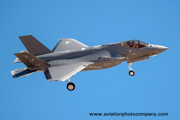 USAF 56 FW Lockheed F-35A Lightning 15-5132/LF at Luke AFB (2017)