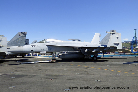 US Navy VFA-97 McDonnell Douglas F/A-18E Super Hornet 168866/NG-301 on board USS John C Stennis in Marseilles Harbour (2019)