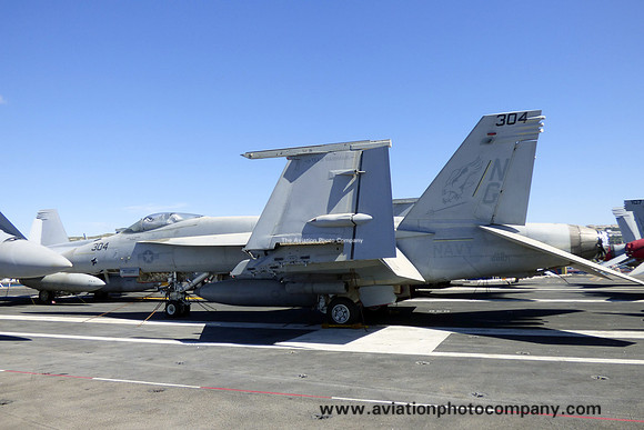 US Navy VFA-97 McDonnell Douglas F/A-18E Super Hornet 168871/NG-304 on board USS John C Stennis in Marseilles Harbour (2019)