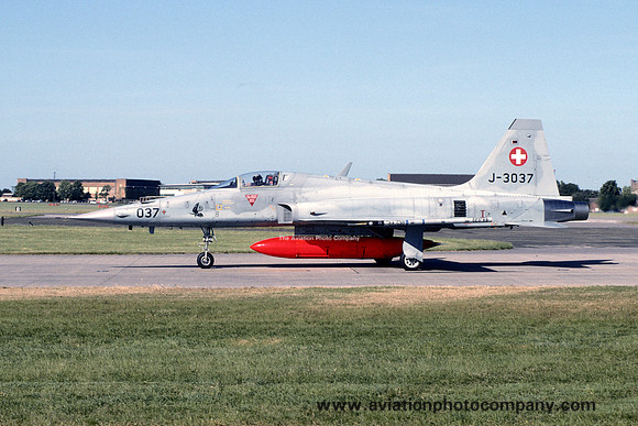 Swiss Air Force Northrop F-5E Tiger J-3037 at RAF Waddington (1995)