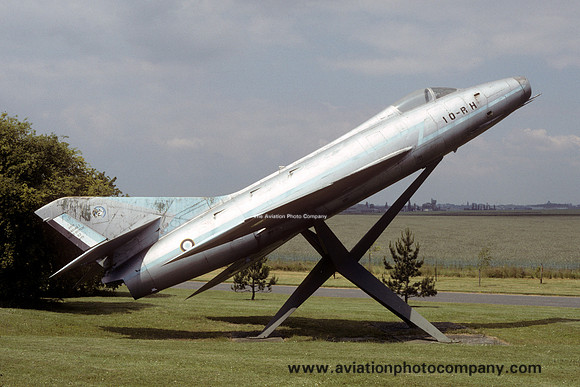 French Air Force Dassault Super Mystere B.2 79/10-RH displayed at Chateaudun (1995)