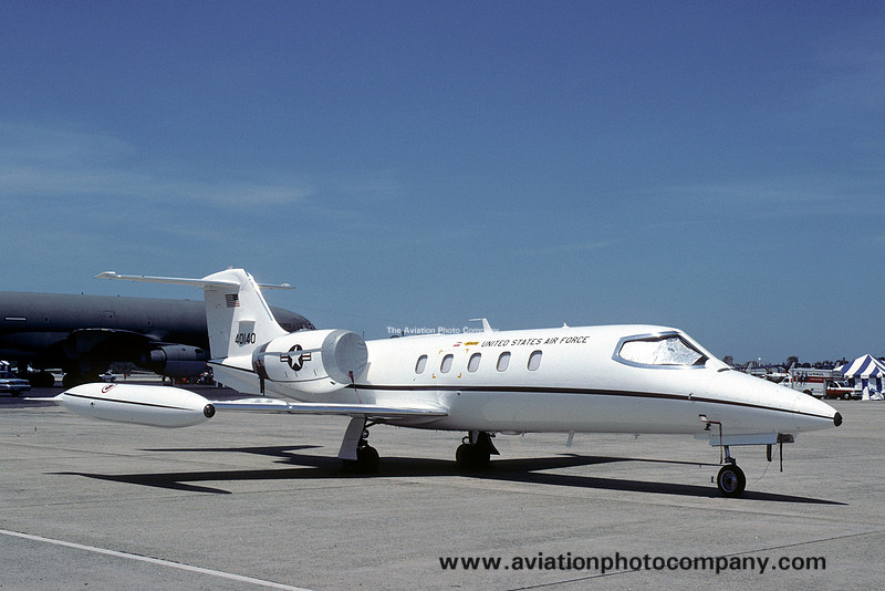 Det 3 The Aviation Photo Company | Archive | USAF 457 ALS Det 3 Learjet C-21A ...
