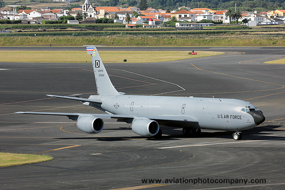 USAF 100 ARW 351 ARS Boeing KC-135R Stratotanker 62-3540 at Lajes (2012)