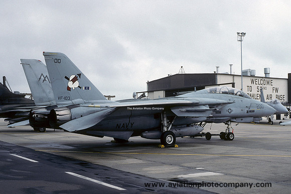 US Navy VF-103 Grumman F-14B Tomcat 162921/AA-200 (1992)