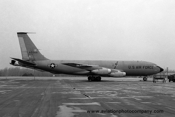 USAF 19 BW Boeing KC-135A Stratotanker 58-0066 at Offutt AFB (1982)
