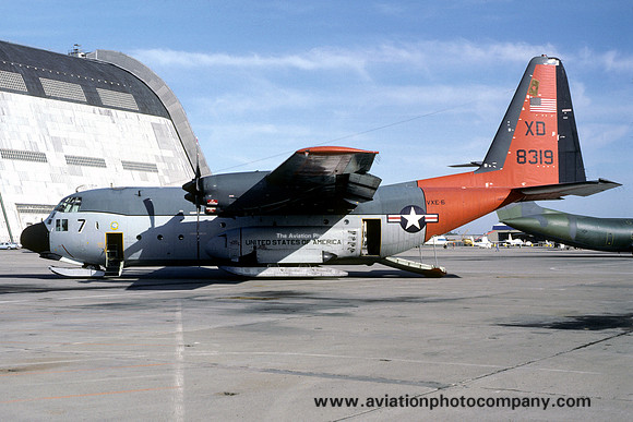 US Navy VXE-6 Lockheed LC-130D 148319/XD7 at Moffett Field (1981)