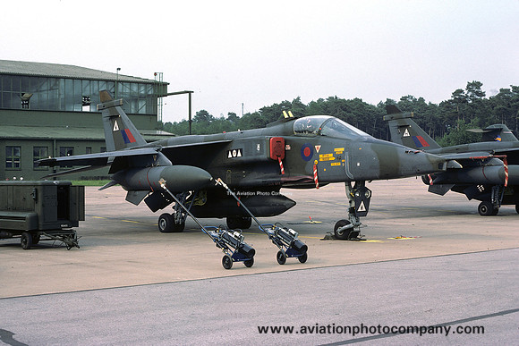 RAF 2 Squadron Sepecat Jaguar GR.1 XZ108/W (1976)