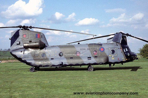 RAF 18 Squadron Vertol Chinook HC.1 ZA708/BK (1989)