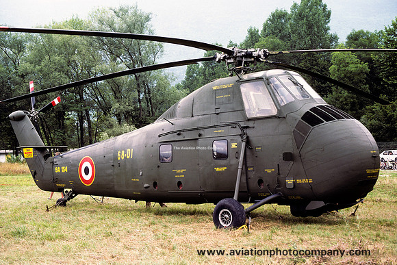 French Air Force EH1/68 Sikorsky H-34A SA-154/68-DI (1981)