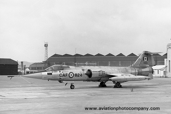 Canadian Air Force 1 CAG Canadair CF-104 Starfighter 12824 (1970)