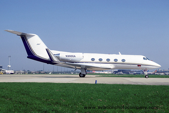 Gulfstream III N300GA at London Gatwick (1987)