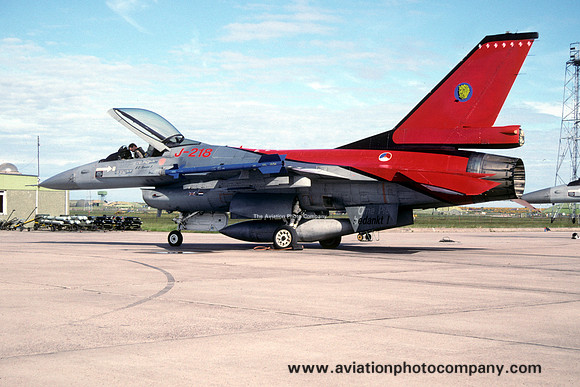 Dutch Air Force 315 Squadron GD F-16A Fighting Falcon J-218 (1995)