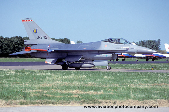 Dutch Air Force 315 Squadron GD F-16A Fighting Falcon J-249 (1994)