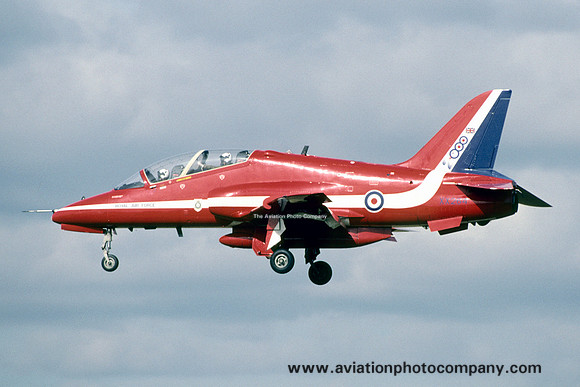 RAF Red Arrows Hawker Siddeley Hawk T.1 XX264 (2000)