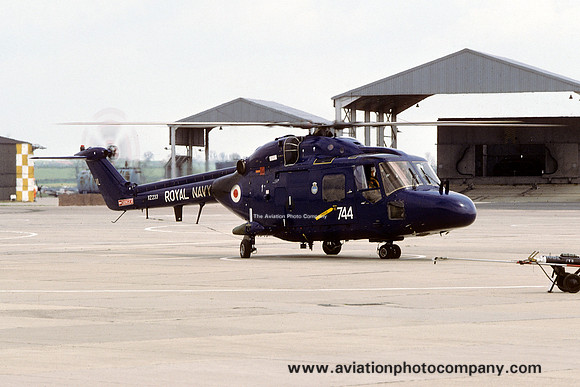Royal Navy 700 Squadron Westland Lynx HAS.2 XZ233/VL744 (1977)